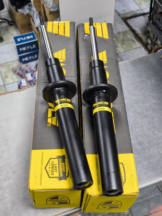 Bmw F15 амортизатор передний