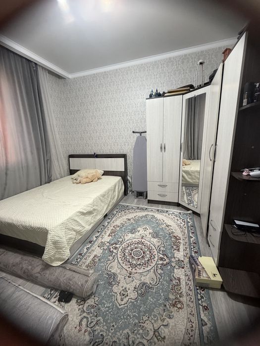 Продам спальный гарнитур
