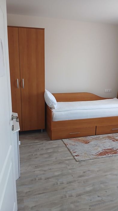 Apartament de închiriat