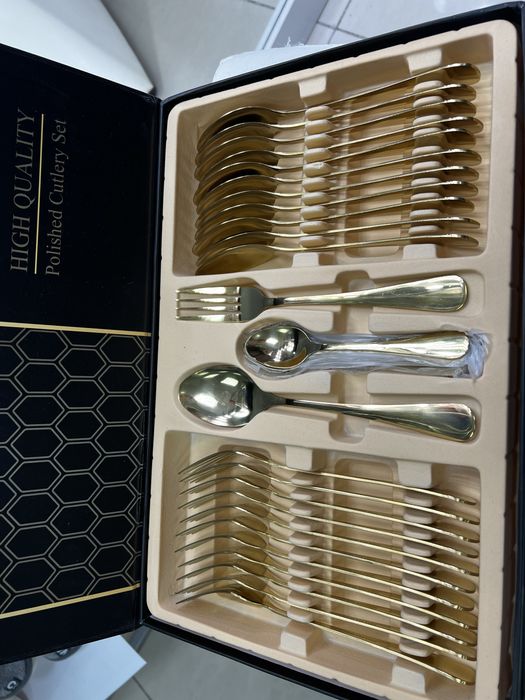 Набор столовых приборов