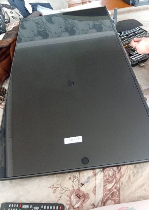 Телевизор Samsung смарт 109 см черный