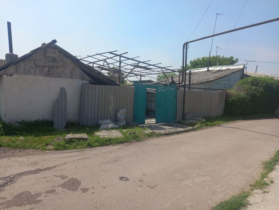 Продаётся участок в юкоричирчиком районе