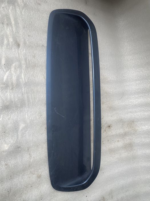 Воздухозаборник турбо капота Subaru Legacy