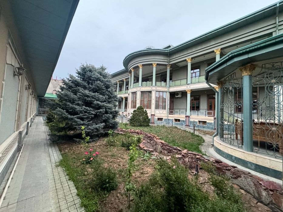 Ипакчилик элитная махалля продается дом по срочной цене