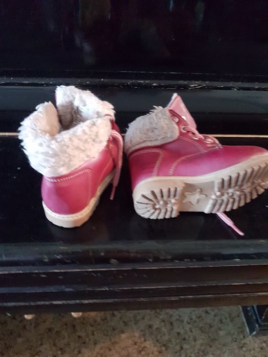 Три пары детские ботиночки