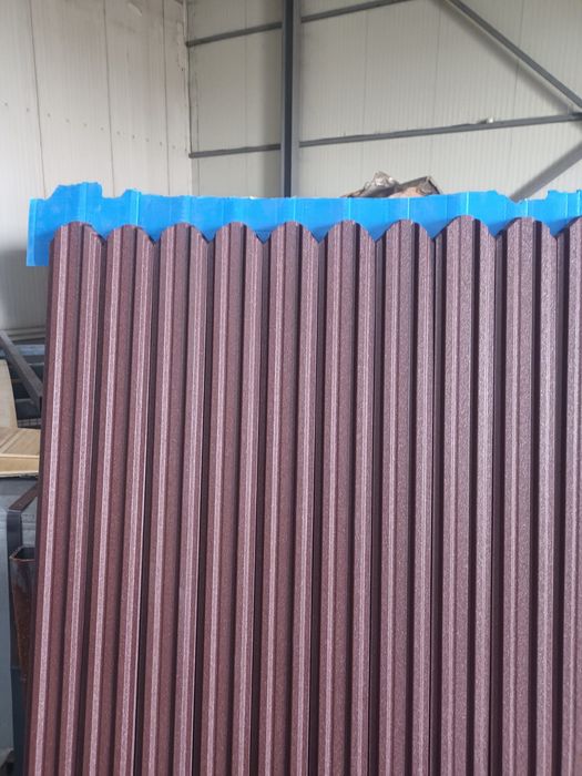 Vând sipca metalica de gard