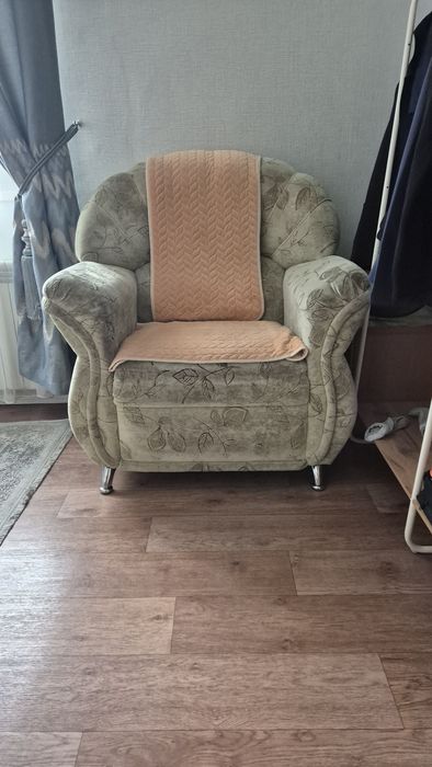 Продам мягкий уголок отдыха