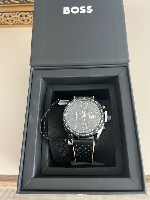 Часовник Hugo Boss