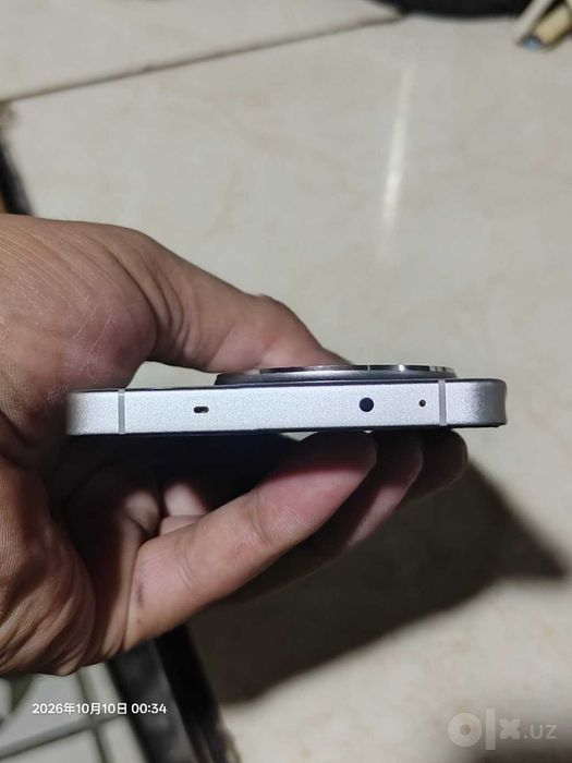 Oneplus ace 5     12  /256