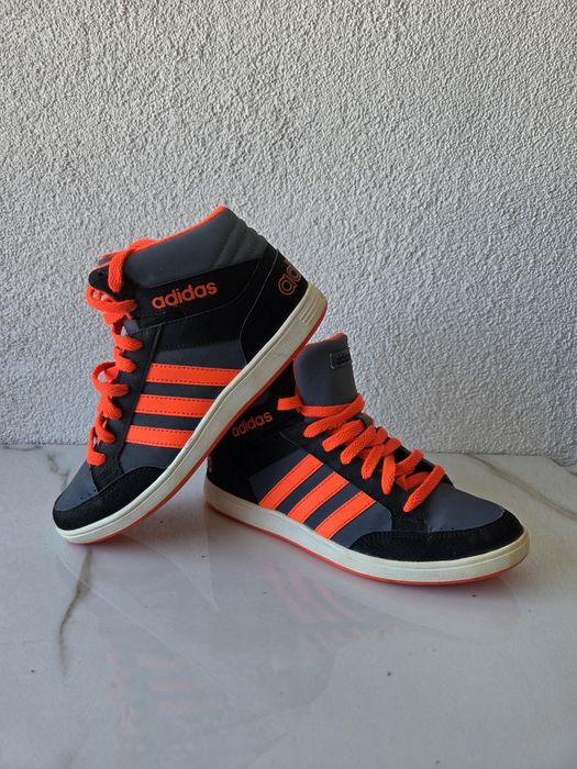 Vand adidasi baieti,ghete si adidasi dama