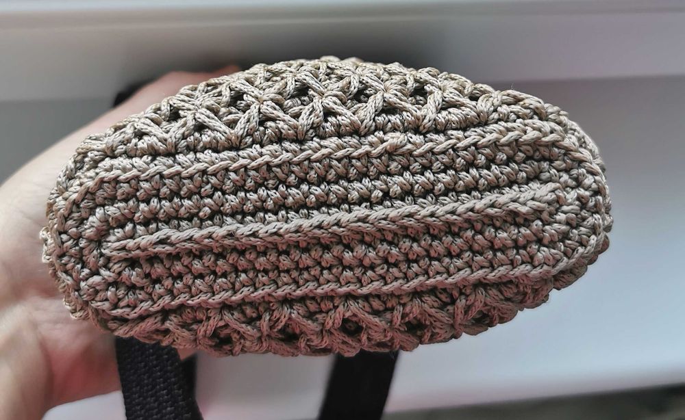 Малка  мини плетена чанта