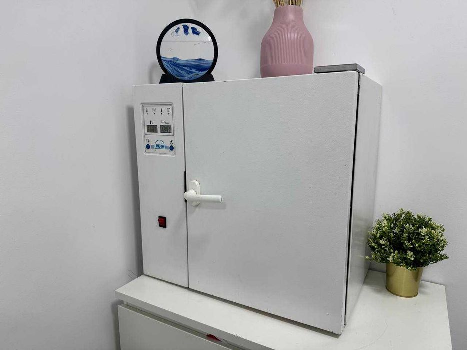 Sterilizator cu aer cald mare pentru salon de înfrumusețare