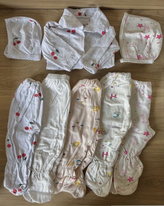 Детские вещи 53-56 (hamma narsa uchun narx)