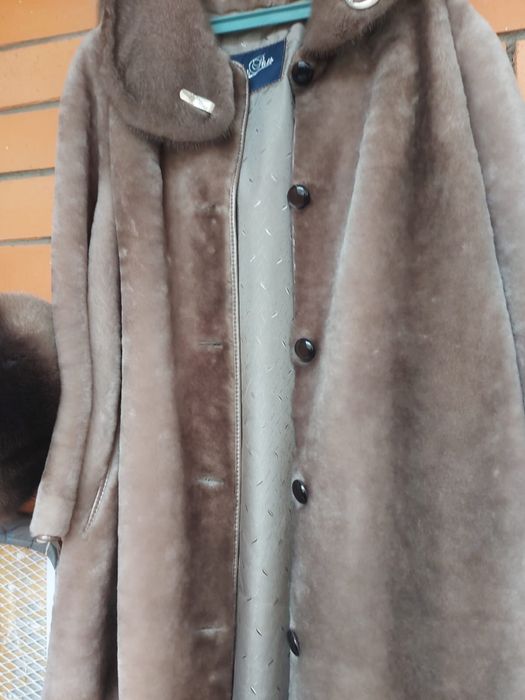 Продам мутон размер 50-52