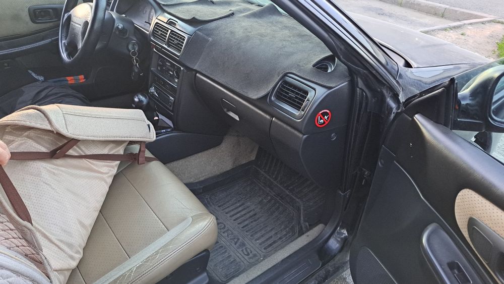 Продам Subaru Impreza 1999г. Левый руль.