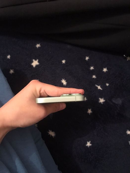 айфон 15 сатылады