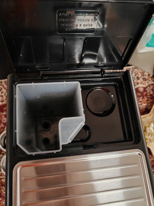Ръчна кафемашина Делонги ECP 35.31/Delonghi