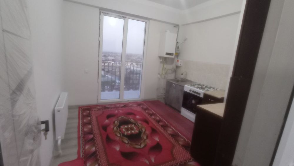 3 хонали квартира сотилади