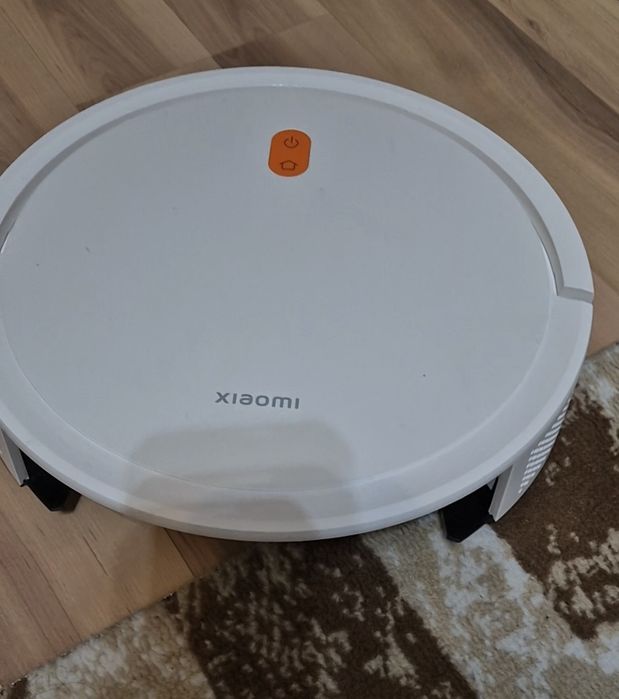 Робот-пылесос Xiaomi Robot Vacuum