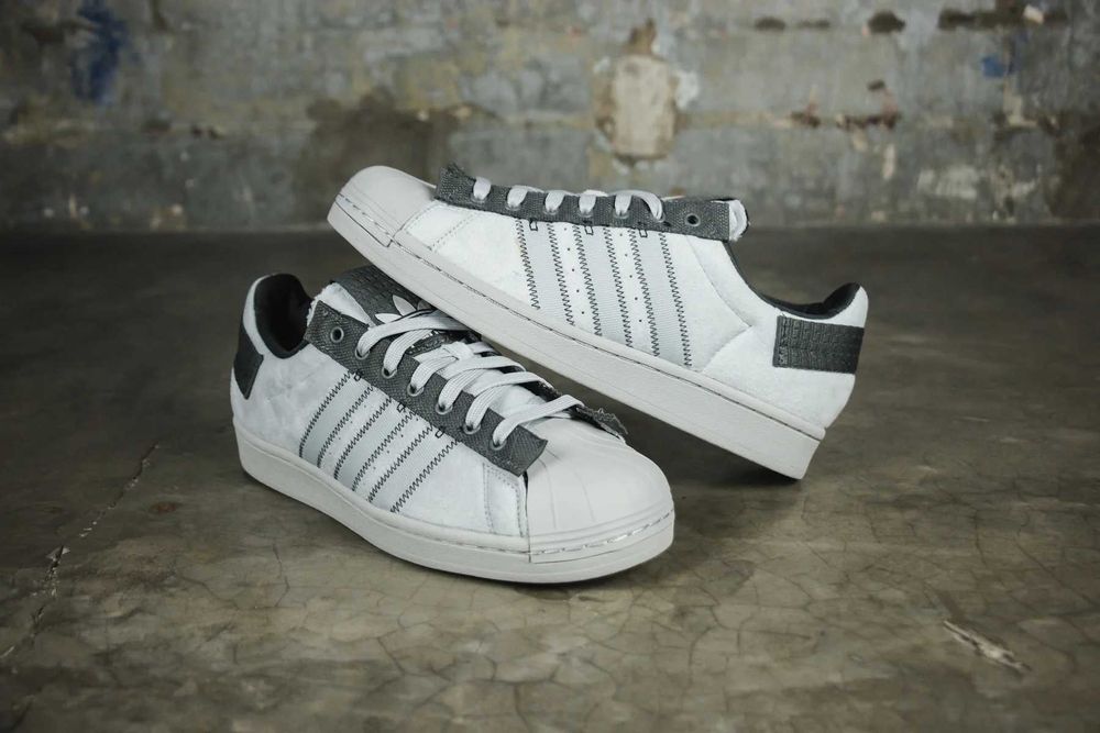 Оригинални кецове * ADIDAS SUPERSTAR  PARLEY BOOST inside * EU 39 1/3