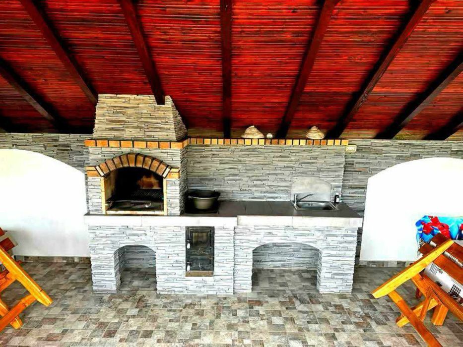 Cazare 10 pers-Piscina,Ciubar,Sauna,Foisor & Gratar- Relaxare la munte