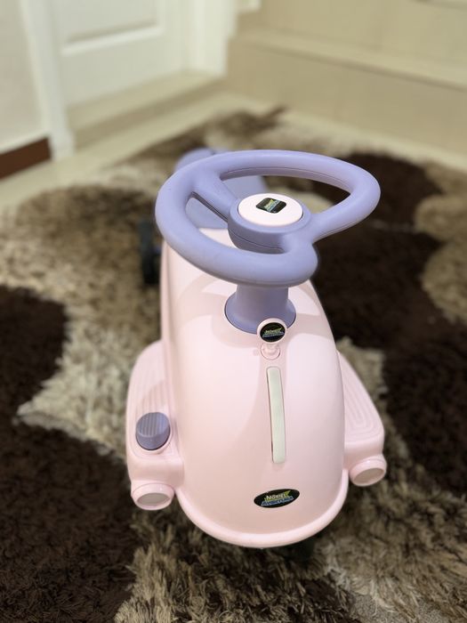 Mașinuță/Scuter electric Noriel Aventură – cu muzică și lumini