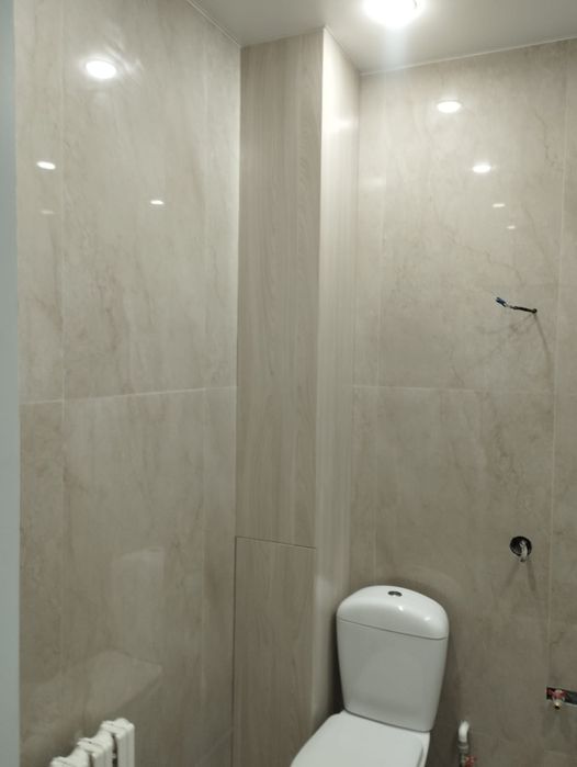 Укладка кафеля и керамогранита, ламинат