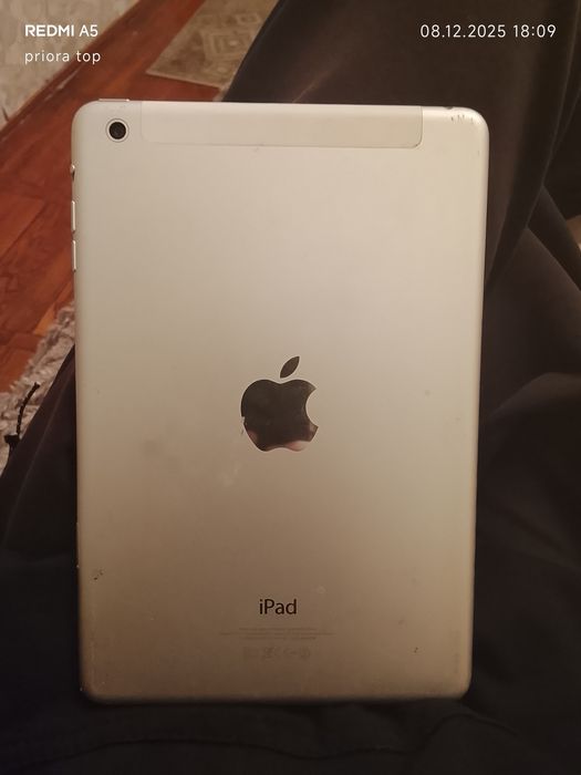 Продам планшет apple