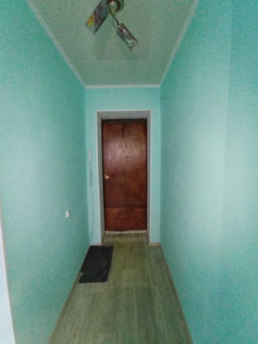 Продам 2 комн. квартиру в Уральске