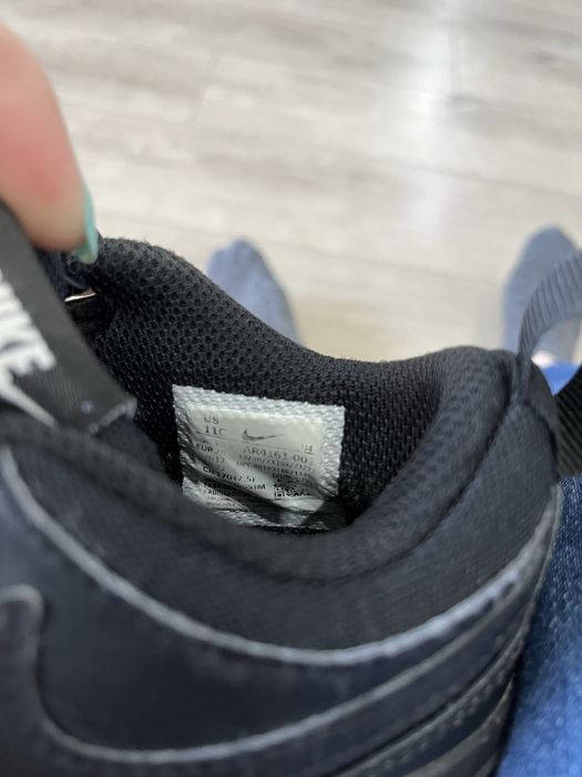 Детски спортни обувки Nike