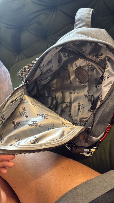 Chanel- Rucsac Chanel Graffiti - mare