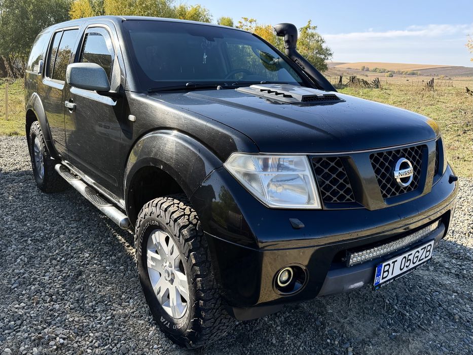 NISSAN PATHFINDER 2.5 dCi 4x4 – 2007 –  6+1 TREPTE – OFF-ROAD