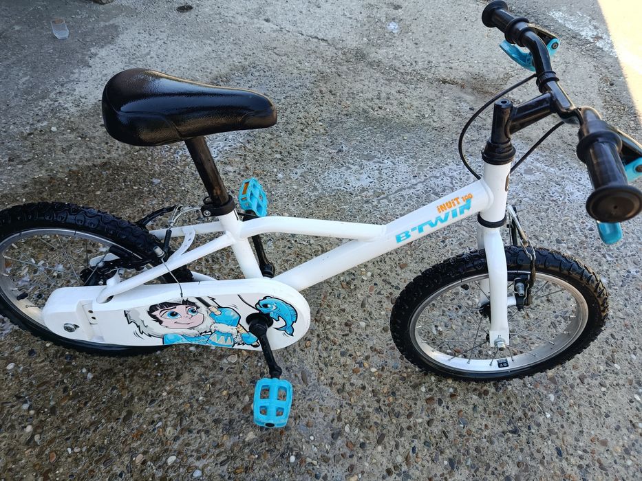 Vând bicicleta copii.