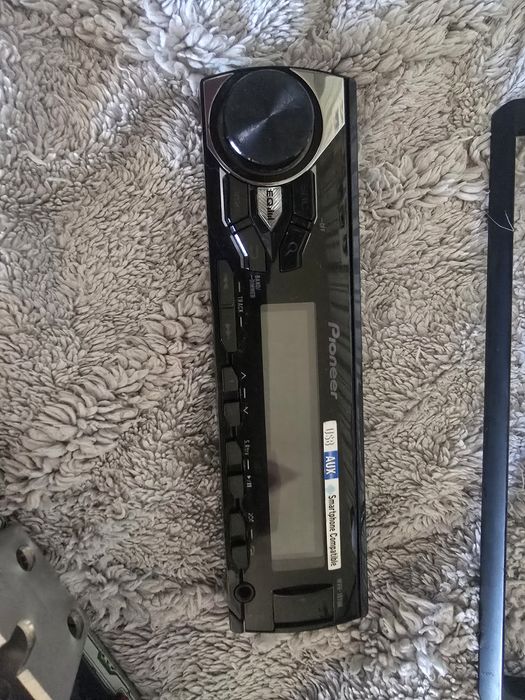 Pioneer mvh-181ub