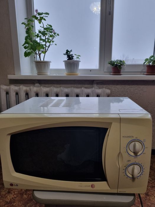 Продам Микроволновку