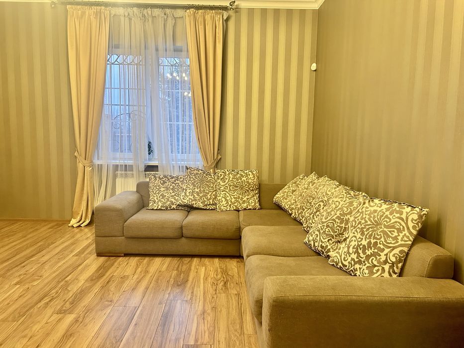 Комплект мебели в гостиную