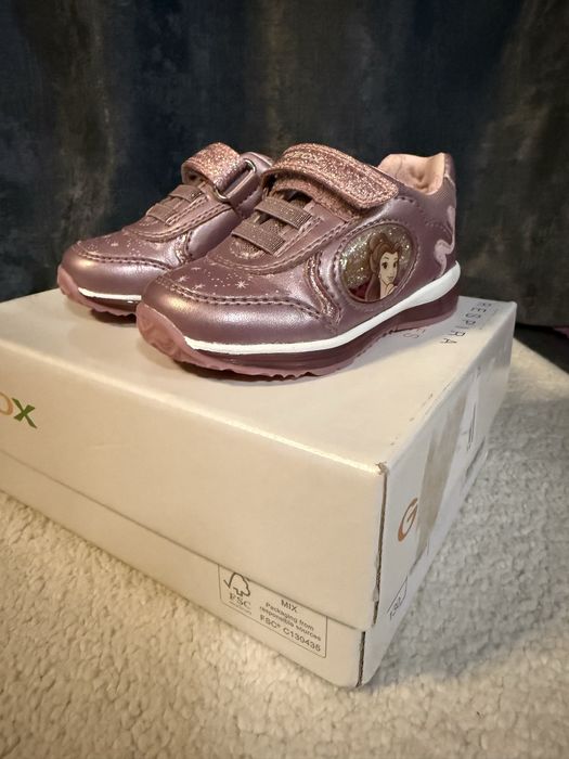 Чисто нов Geox за бебе