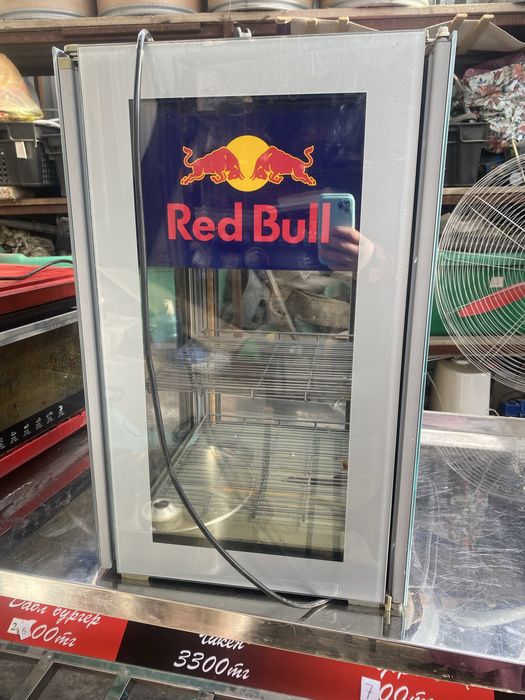 Холодильник витринный