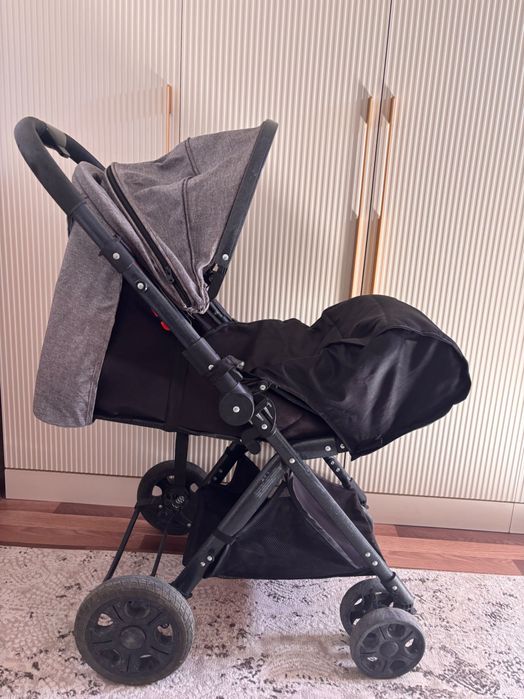 Коляска б/у хорошого качества