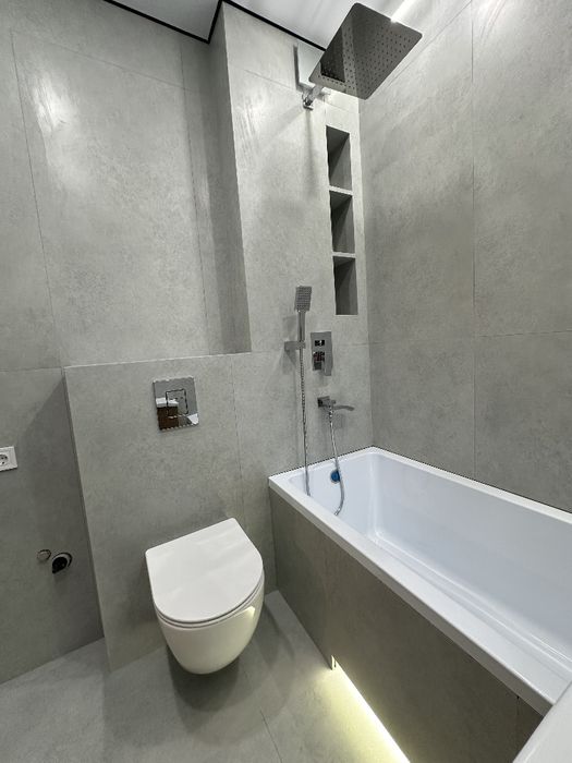 Ремонт ванных комнат с материалами. Кафельщик