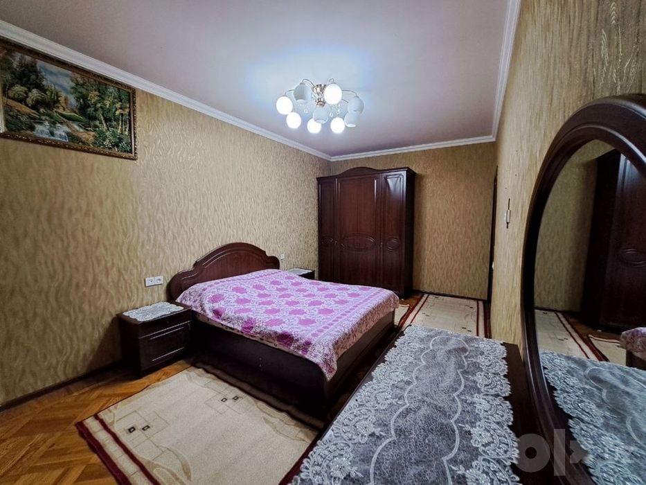 Arenda olmazor Sebzor kvartira 

4/1/4

Площадь: 80 м²

Цена: 799 $