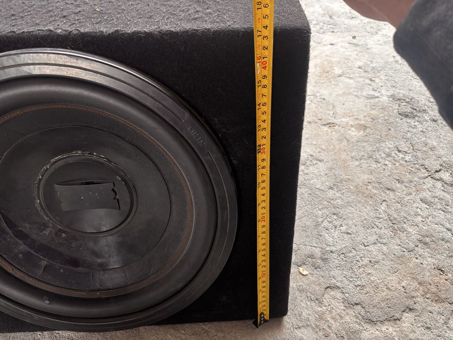 Субуфер 2 динамика 30 см