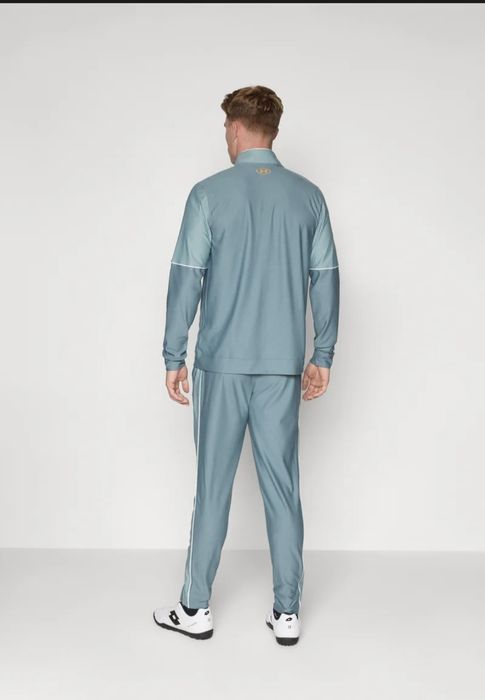 Trening Under Armour nr L originali