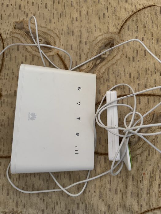 Router 4G Huawei cu antena externa