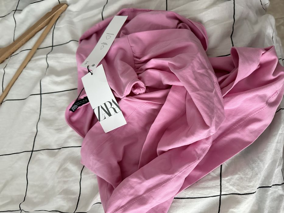 ZARA топ, нов
