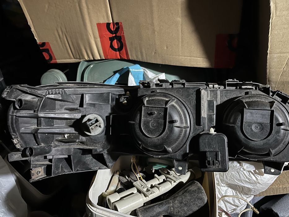 Фарове и стопове за VOLVO S60