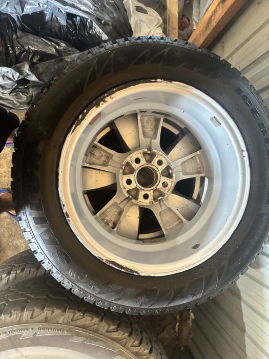 Комплект дисков с шипованной резиной