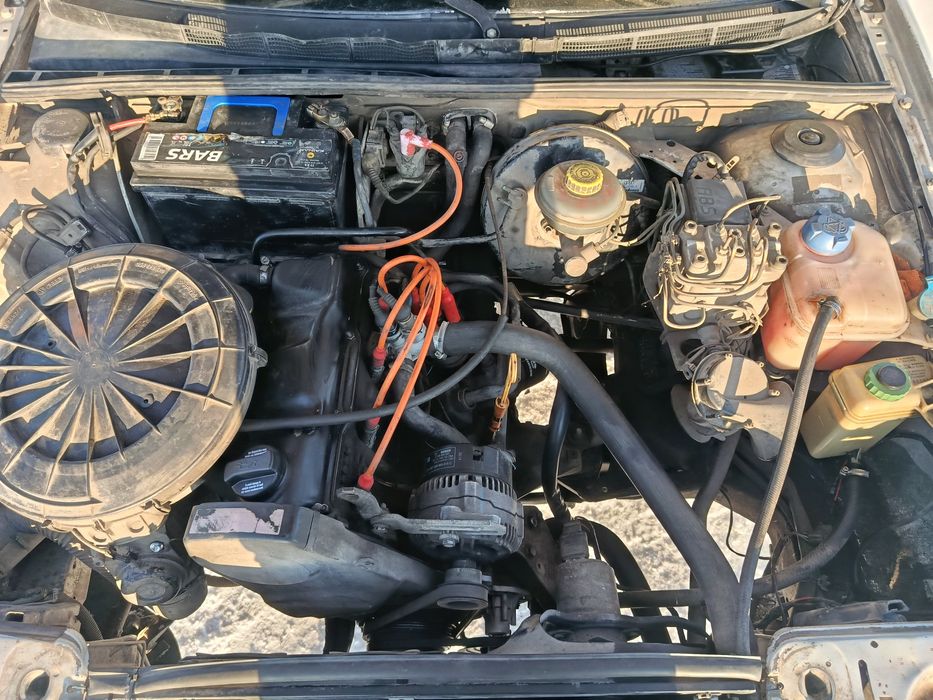 Продам Ауди б4 2 литра моно 1994 г