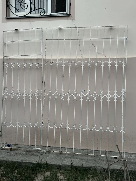 Продается железный Решётка
