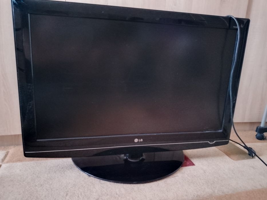 Продам телевизор